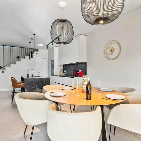 Luxury Casa Tia I 빌라 포레치