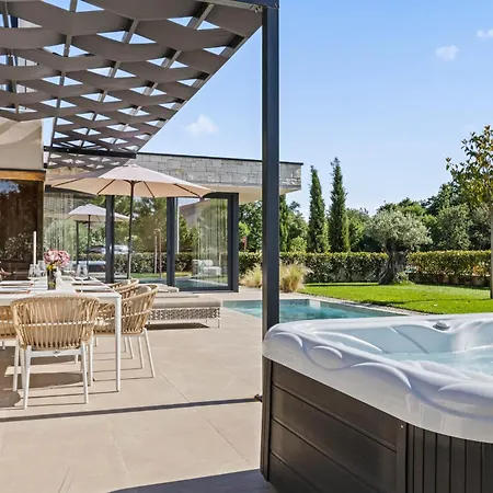 Luxury Casa Tia I *